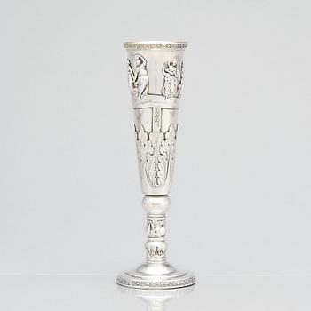 A Russian silver cup, mark of Peter Muller, S:t Petersburg, around 1830.