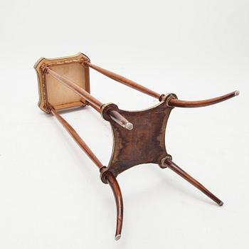 BLOMPIEDESTAL, Louis Seize-stil, ca 1900.