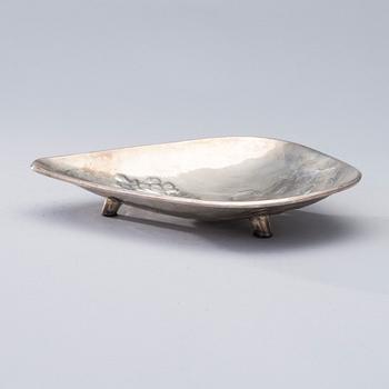 SKÅL, silver, Unto Erälampi, Riihimäki, Finland 1963. Vikt 192,8 g.