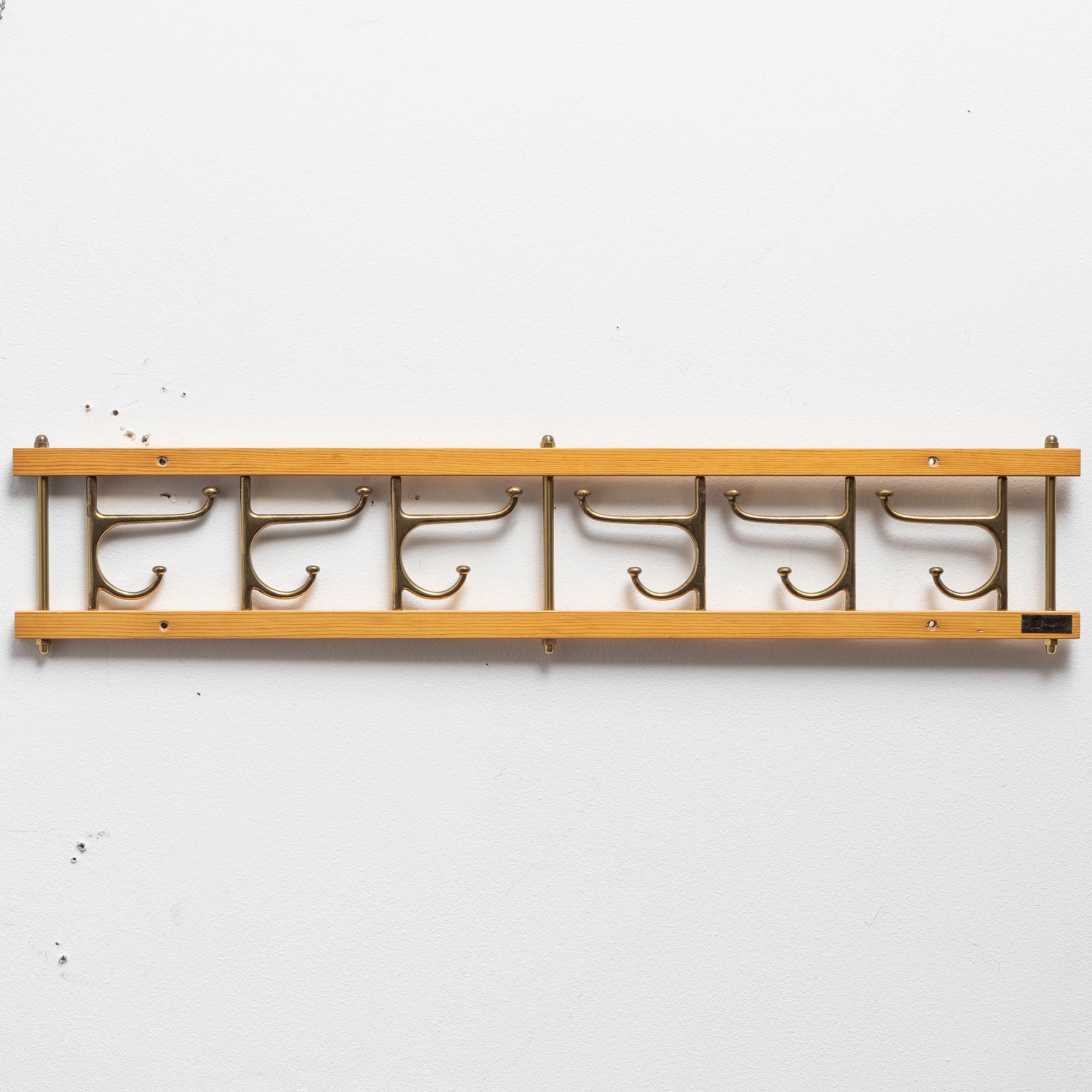 A 'Dekorativ' coat hanger, Skoglunds metallgjuteri, Anderstorp, 1950s/60s.