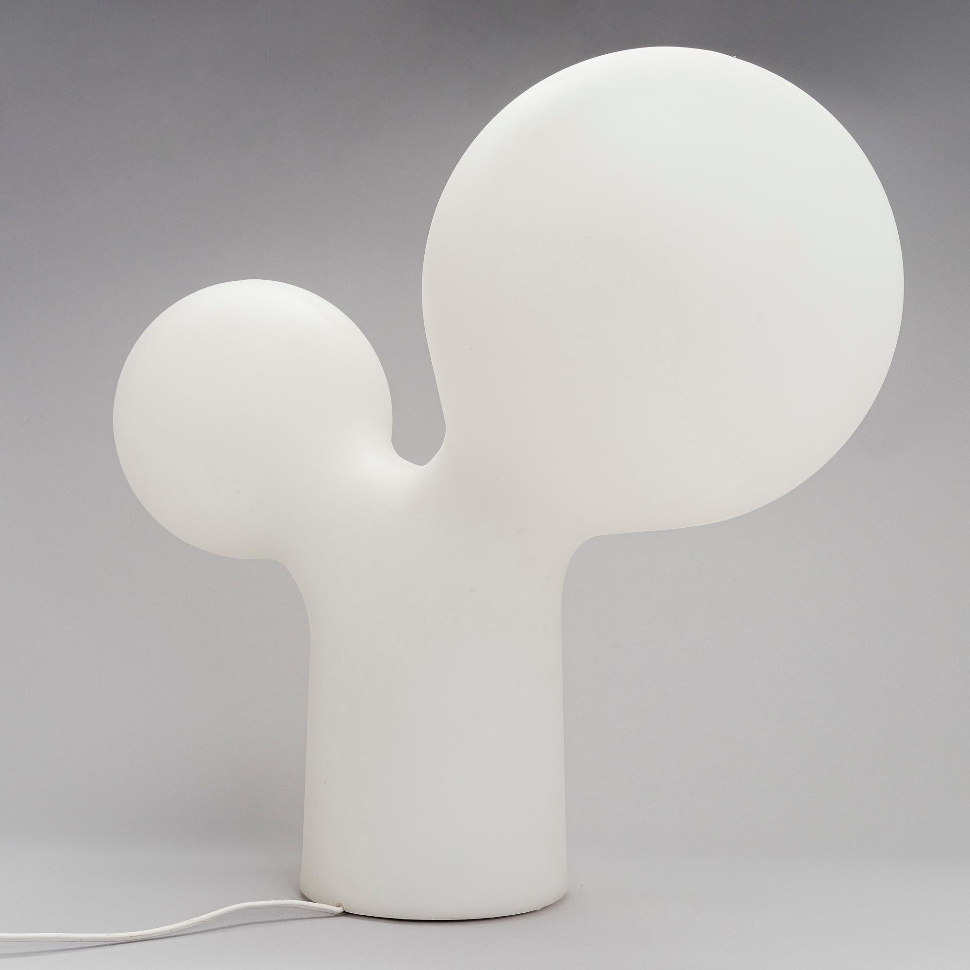 Eero Aarnio, pöytävalaisin "Tuplakupla", Melaja Oy 2003.