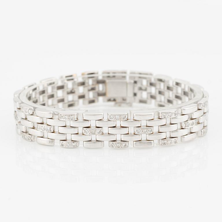 Bracelet 18K white gold with round brilliant-cut diamonds.