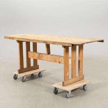 Bord/Sideboard 1900-tlets första hälft.