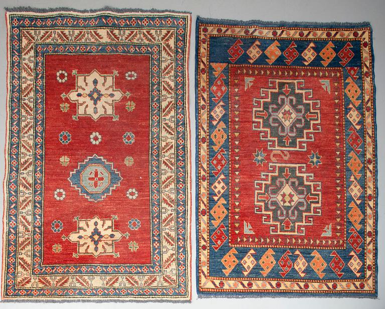 MATTOJA, 2 kpl, Kazak, itämaiset, noin 150x100 ja 157x100 cm.