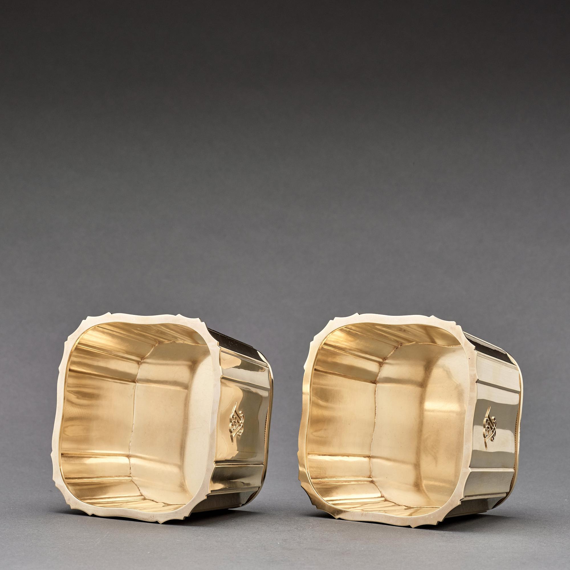 Atelier Borgila, a pair of gilt sterling faceted bowls, Stockholm 1946.