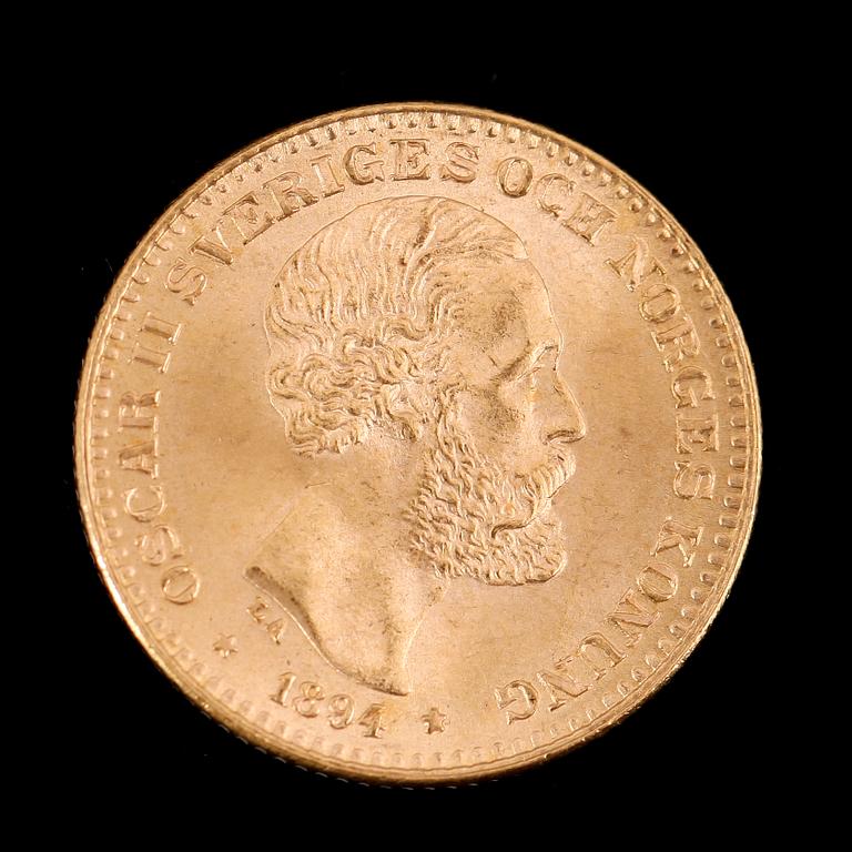 GULDMYNT, 10 kronor, Oscar II, 1894.  Vikt ca 5 gram.