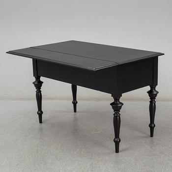 SKRIVBORD, 1900-talets början.