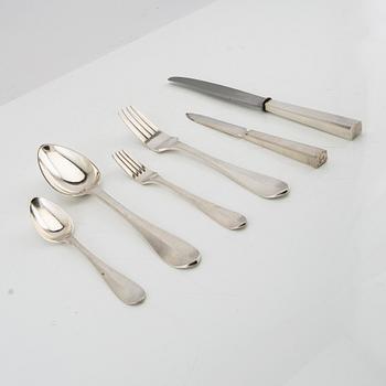 A Swedish 20th century set of 32 pcs of silver cutlery mark of J Grönroos Kristianstad 1940s total weight 2229 grams.