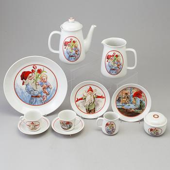 JULSERVIS, 30 delar, porslin, Jenny Nyström, Rörstrand.