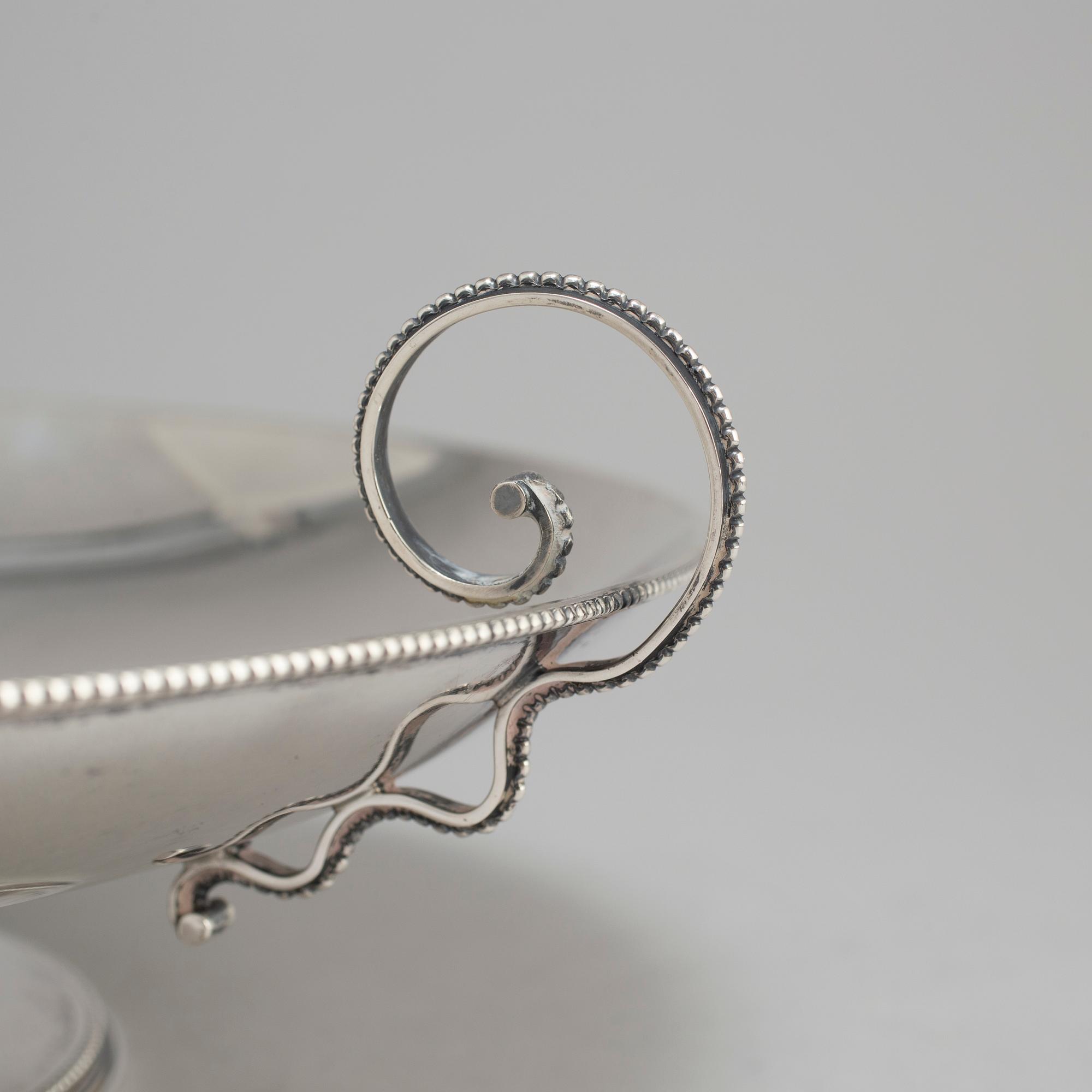 CG HALLBERG, a silver dish from Stockholm, 1933.