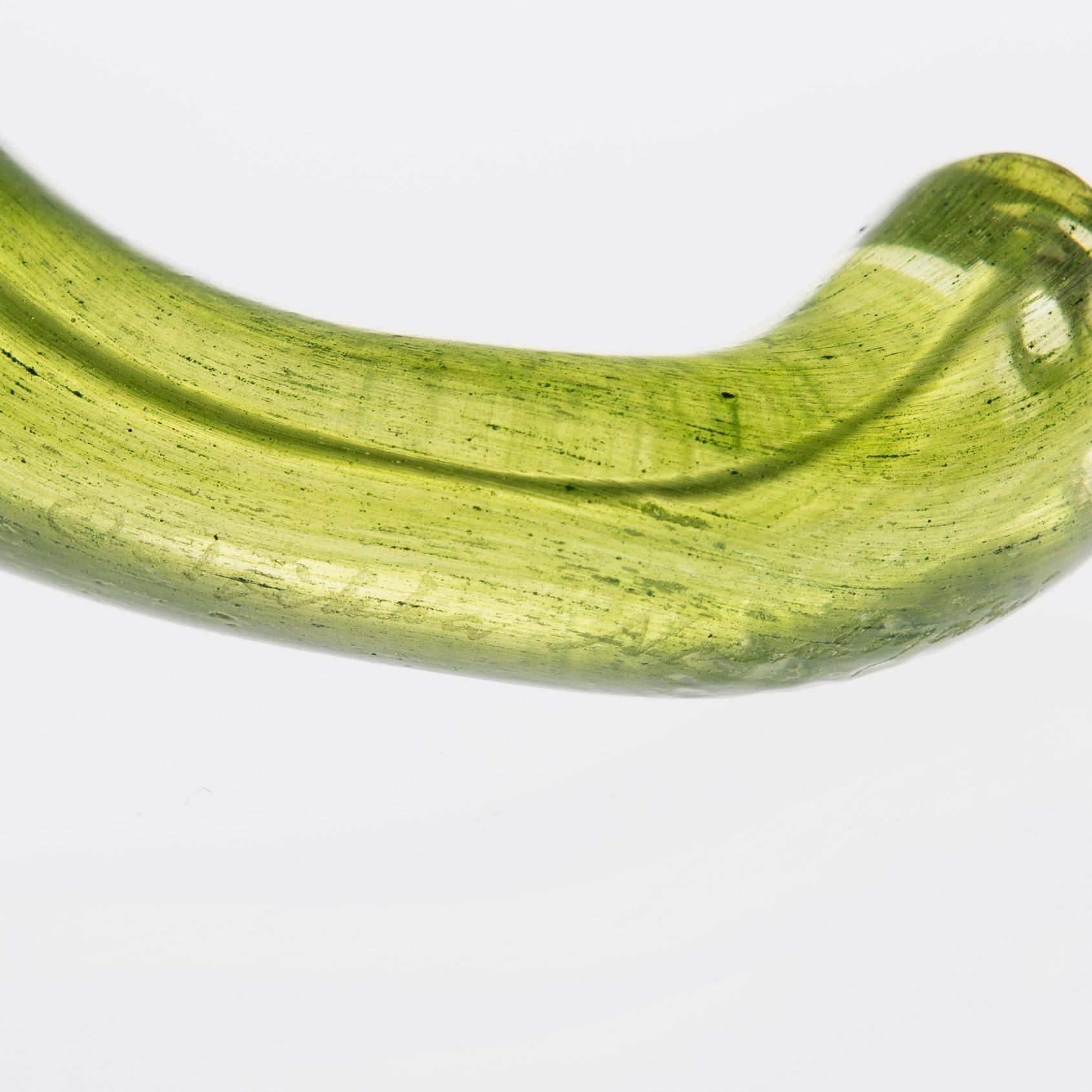 FIGURIN, glas, signerad O. Toikka Nuutajärvi.