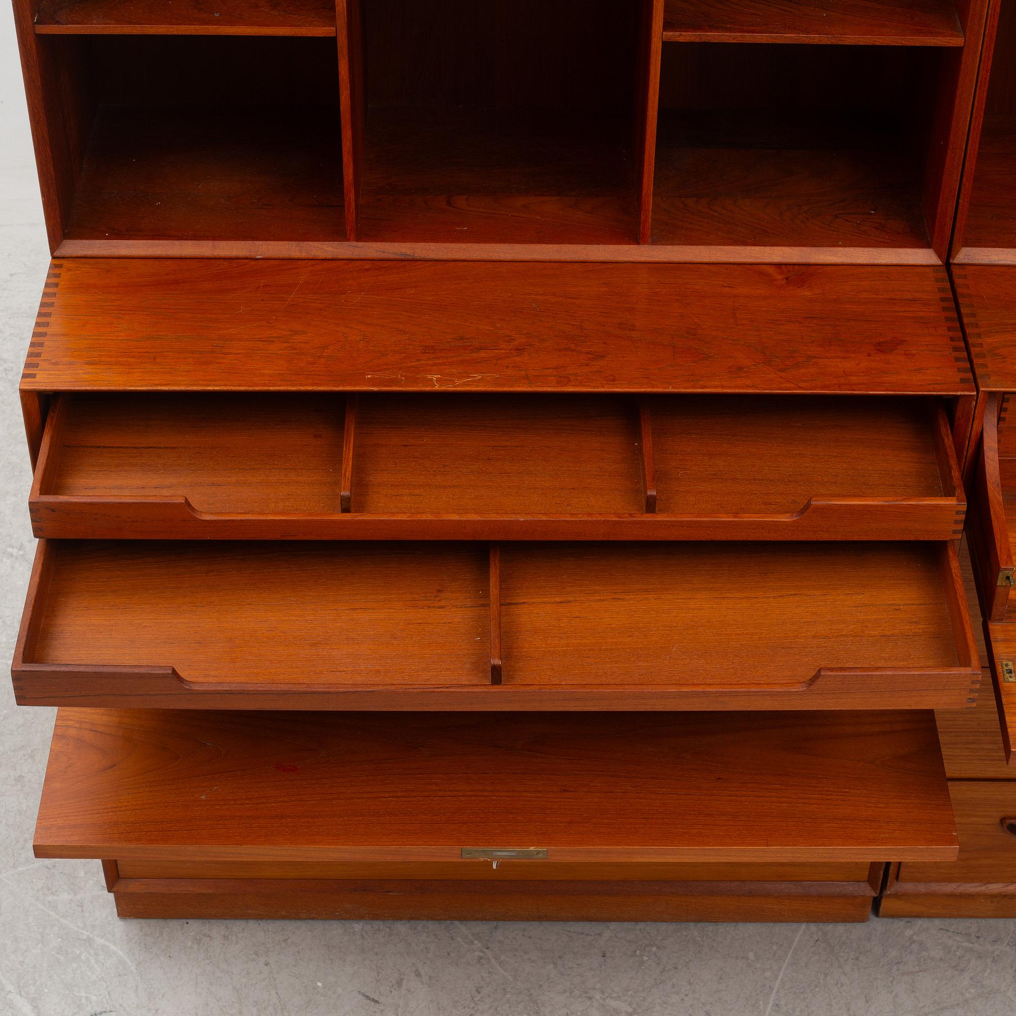 Peter Hvidt & Orla Mølgaard Nielsen, a pair of bookcases/a shelving system, Søborg møbler, Denmark, 1960's.