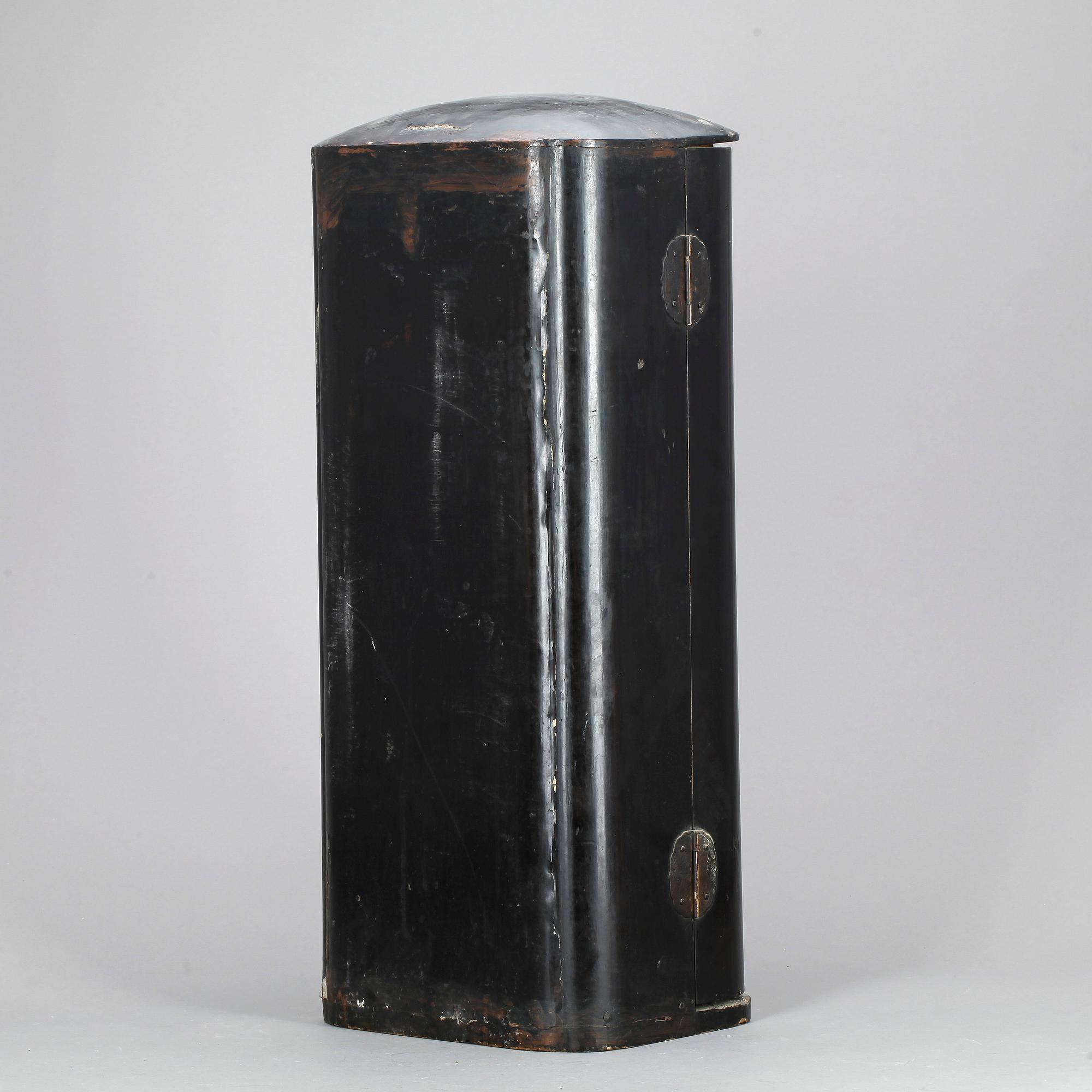 ALTARSKÅP, trä, Japan.