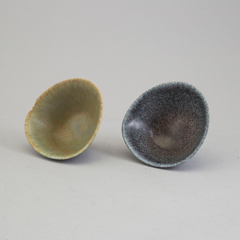 CARL-HARRY STÅLHANE, two stoneware bowls from Rörstrand.