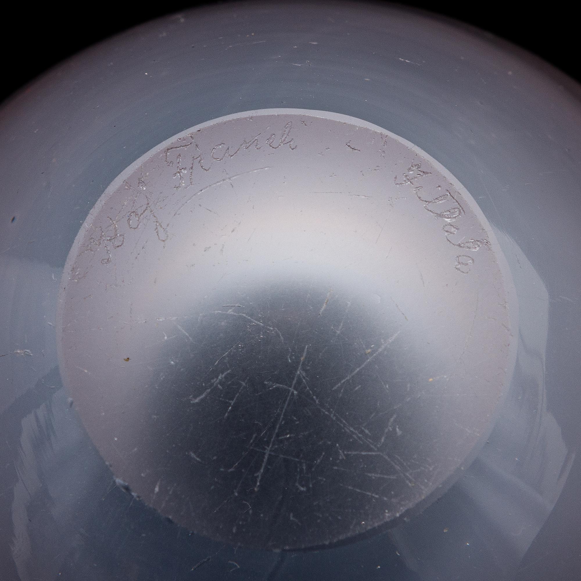 Kaj Franck, vaser, ett par, "Hauen leuat" (Gäddans gap) 3111, signerade K. Franck Iittala.