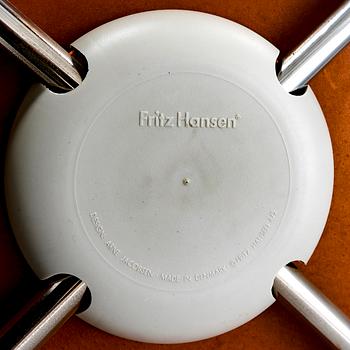Arne Jacobsen,, chairs, 6 pcs, "Sjuan", Fritz Hansen, Denmark later part of the 20th century.