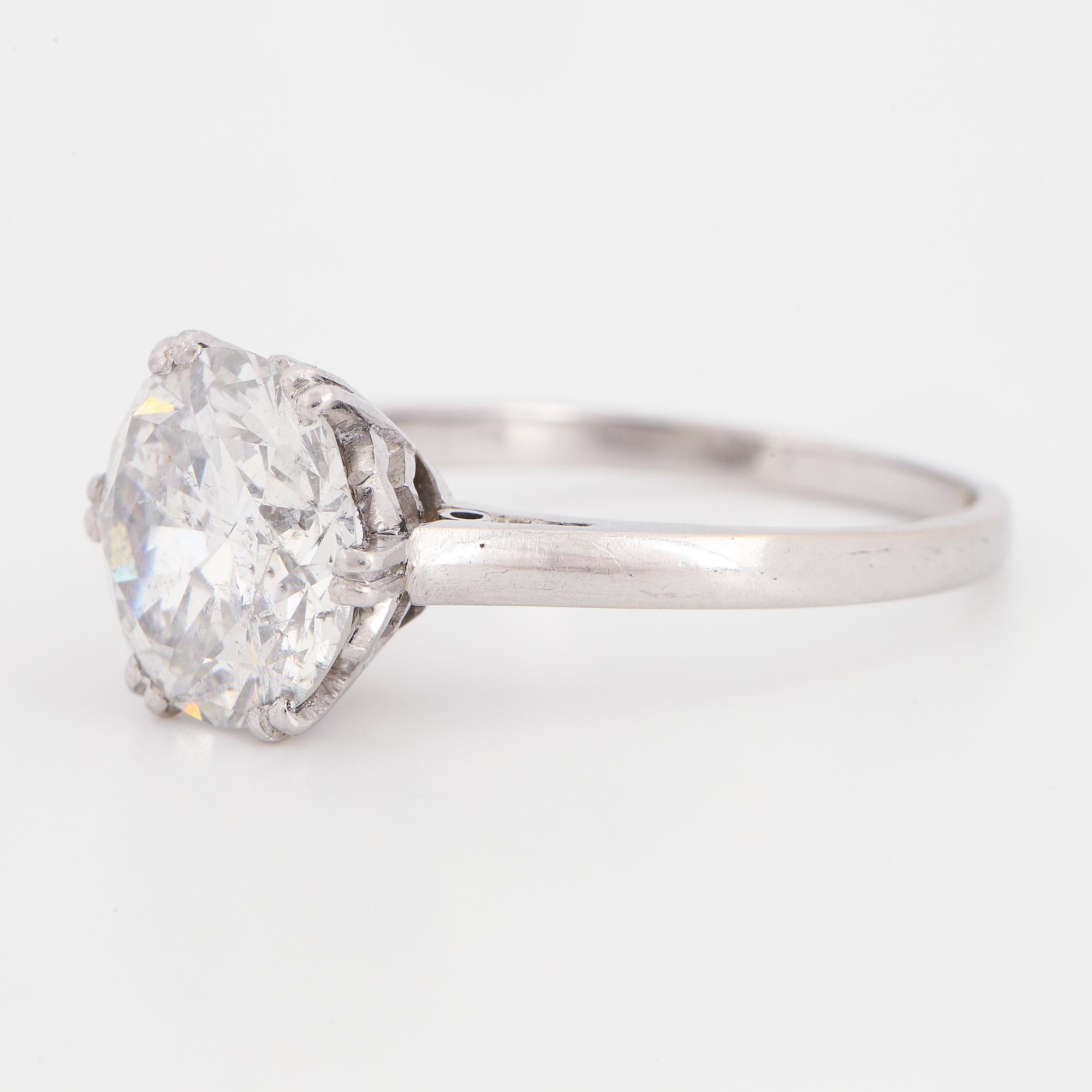 RING, platina med briljantslipad diamant.