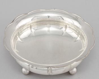 SKÅL, silver, GAB, Stockholm, 1933. Vikt 670 g.