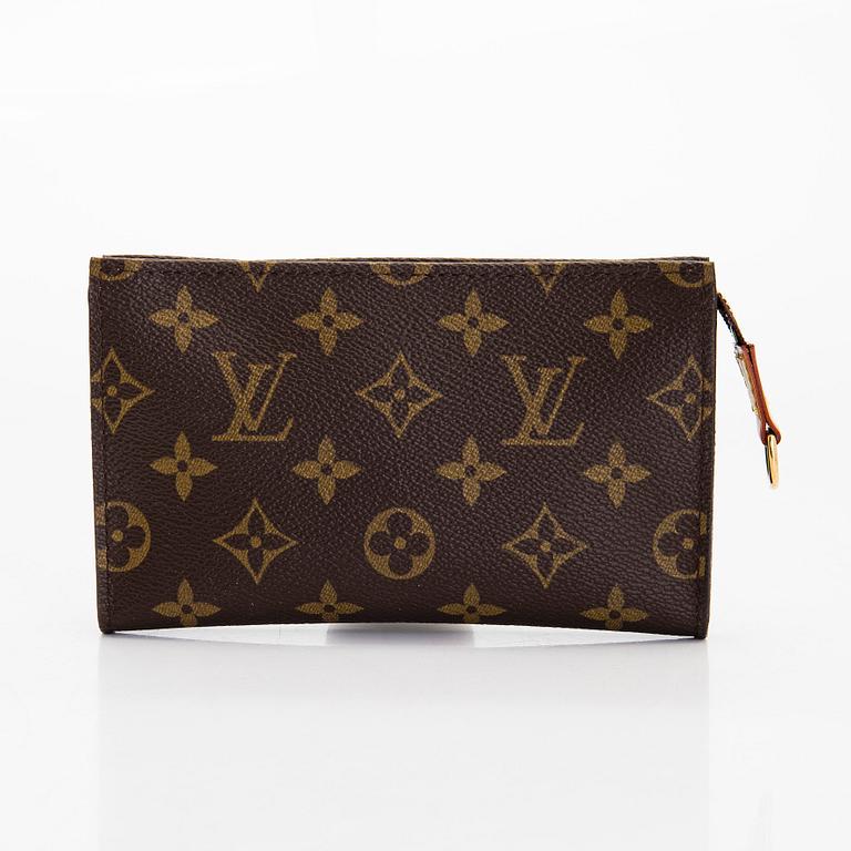 Louis Vuitton, laukku, "Petit Bucket", sekä pochette.