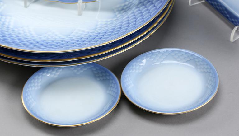 SERVIS, 43 delar, "Blå ton", Bing & Gröndahl och Royal Copenhagen.