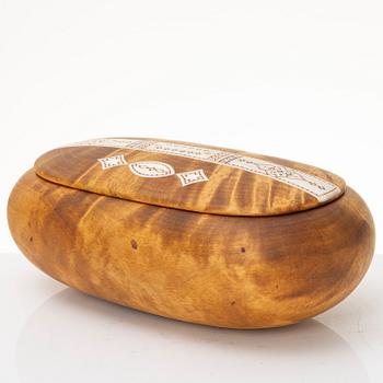 Thore Sunna, Covered jar, signed.