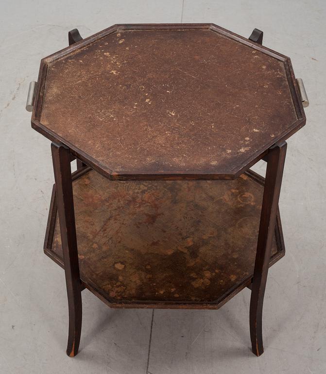 BRICKBORD, 1900-talets första hälft.