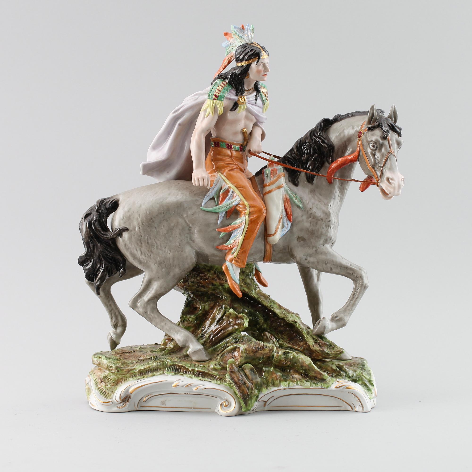 FIGUR, porslin, möjligen Sitzendorf, Tyskland, 1900-tal.