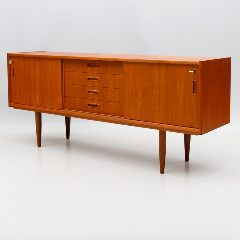 SIDEBOARD, 1900-talets andra hälft.