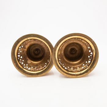Candelsticks, a pair, brass, Baroque style, 18th/19th century.