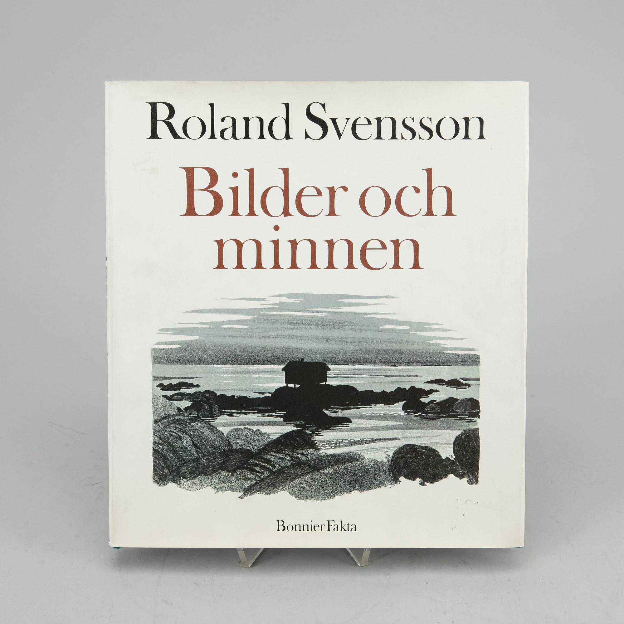 ROLAND SVENSSON, 2 st färglitografier samt bok, 1900-talets förta hälft/mitt.