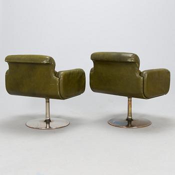 Five '08083' Imatra armchairs for Asko. In production 1970-1975.