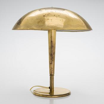 Paavo Tynell, bordslampa, modell 5061, Idman 1900-talets mitt.