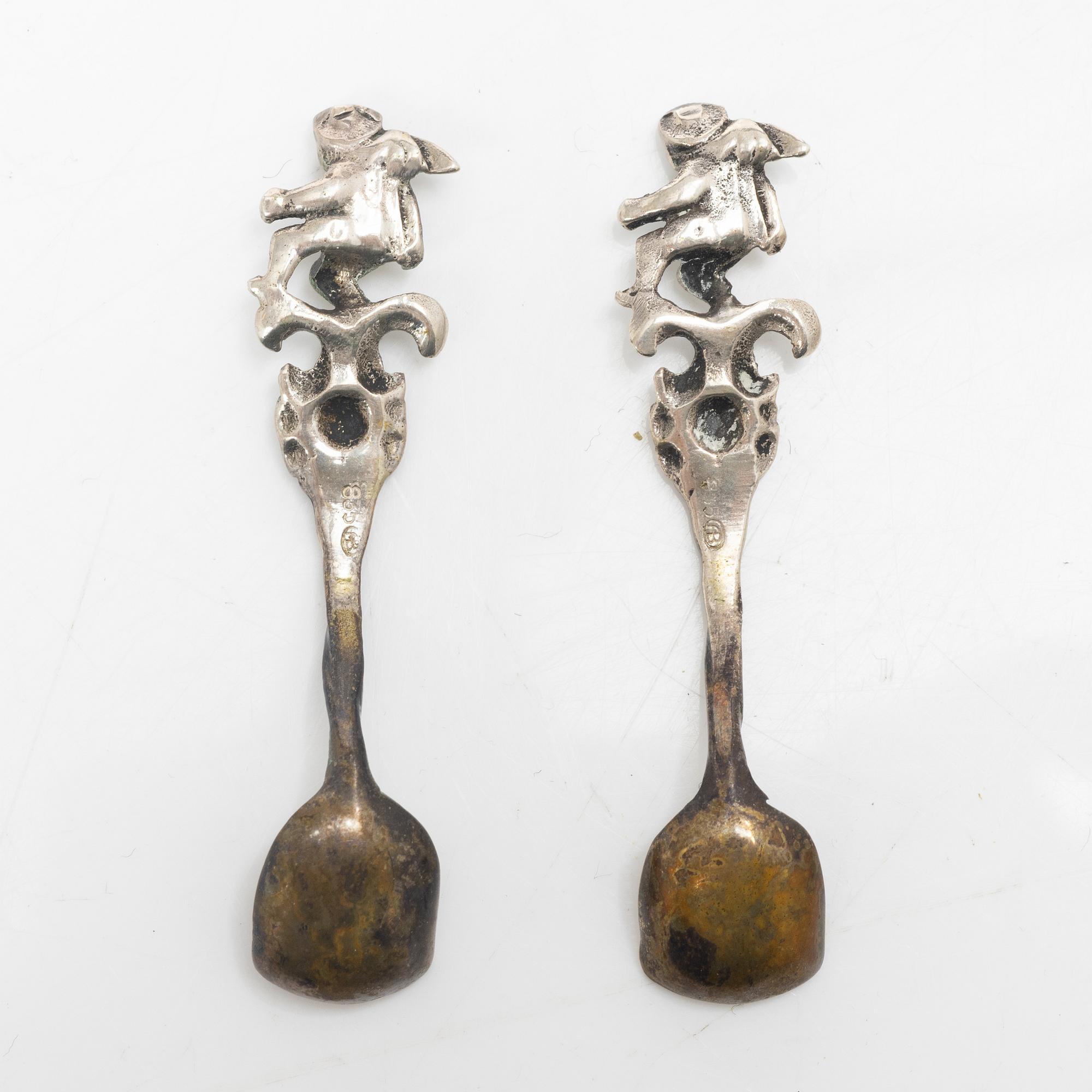 13 pieces of silover for the table, different makers including C.G.Hallberg and GAB, Sweden.