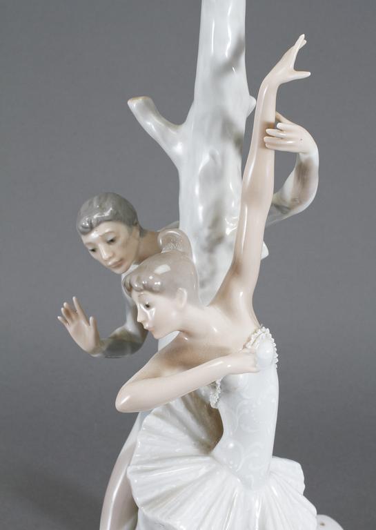 BORDSLAMPA, porslin, Lladro, 1900-talets andra hälft.