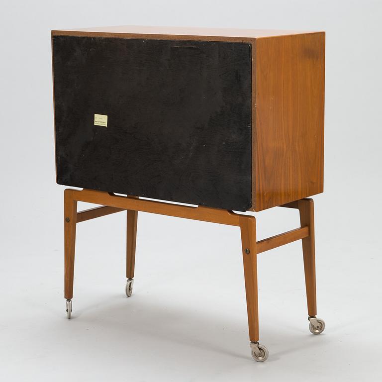 TV-KAAPPI/BAARIKAAPPI, Oy Stockmann Ab, Keravan puusepäntehdas, 1900-luvun puoliväli.