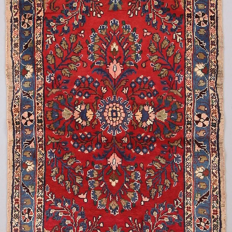 MATTA, Hamadan, 300 x 100 cm.