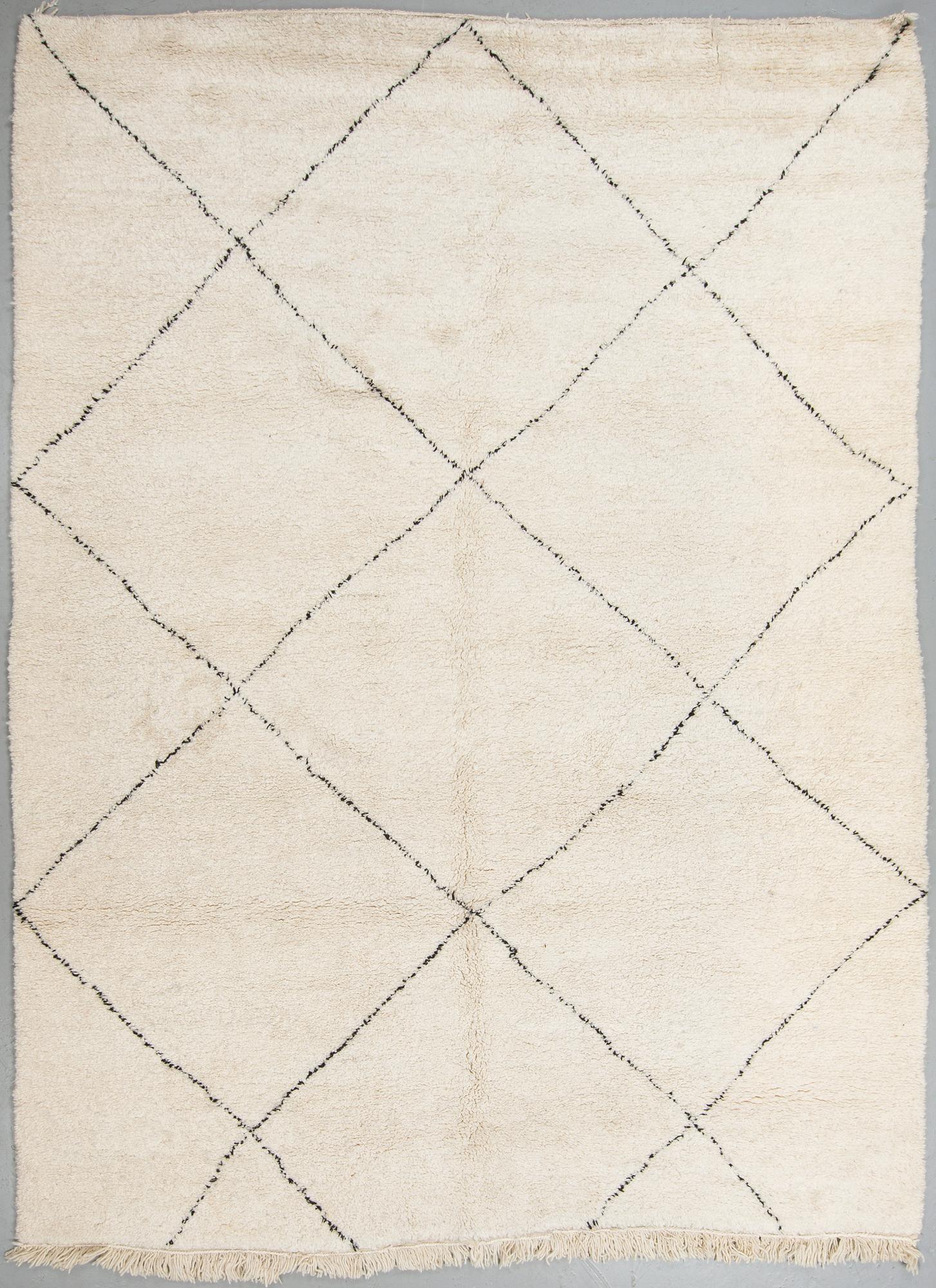 MATTA, Marocko, ca 345 x 255 cm.