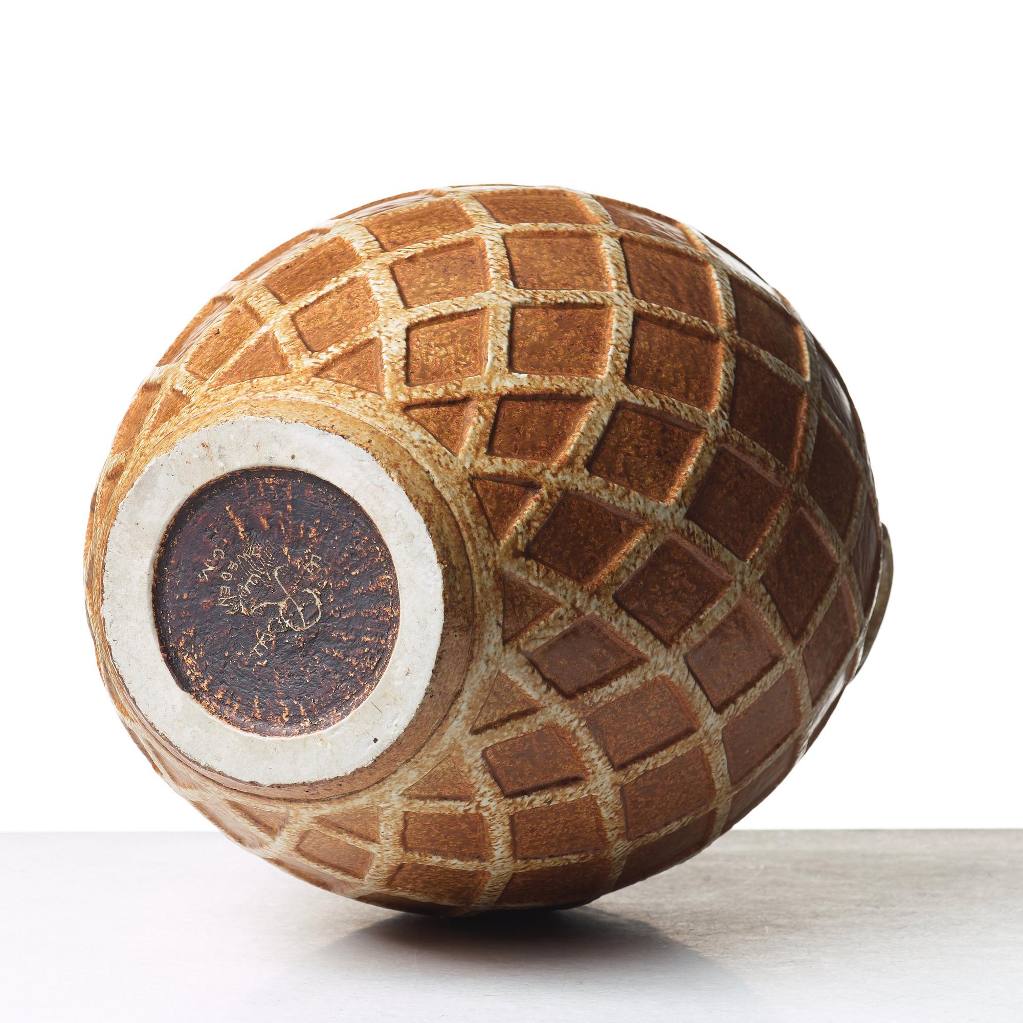 Gunnar Nylund, a stoneware floor vase, Rörstrand, Sweden 1950's.