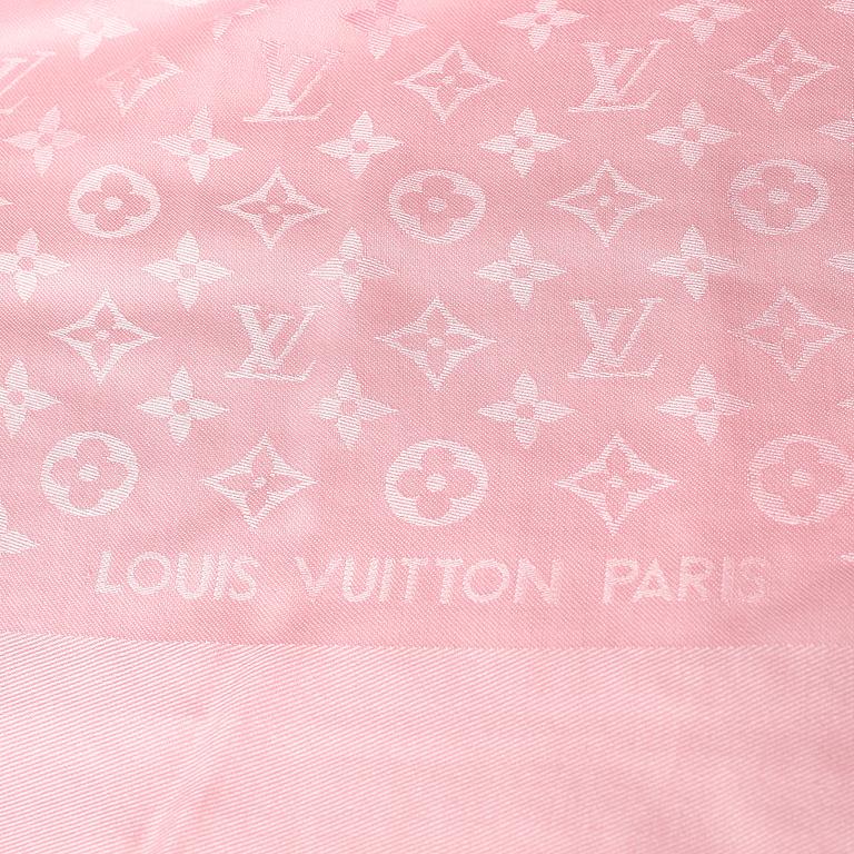 SJAL, Louis Vuitton.