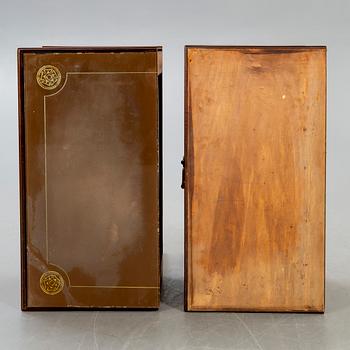 Sängbord ett par 1900-talets mitt/andra hälft.