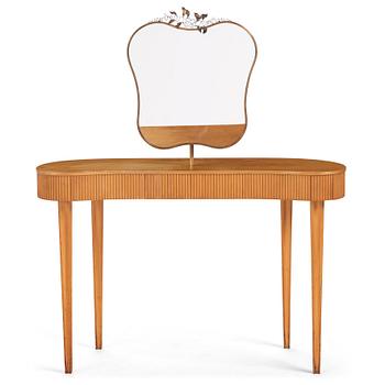 290. Einar Dahl, a vanity table with mirror, cabinet maker Hjalmar Wikström, for the Stockholm Craft Association ca. 1939.