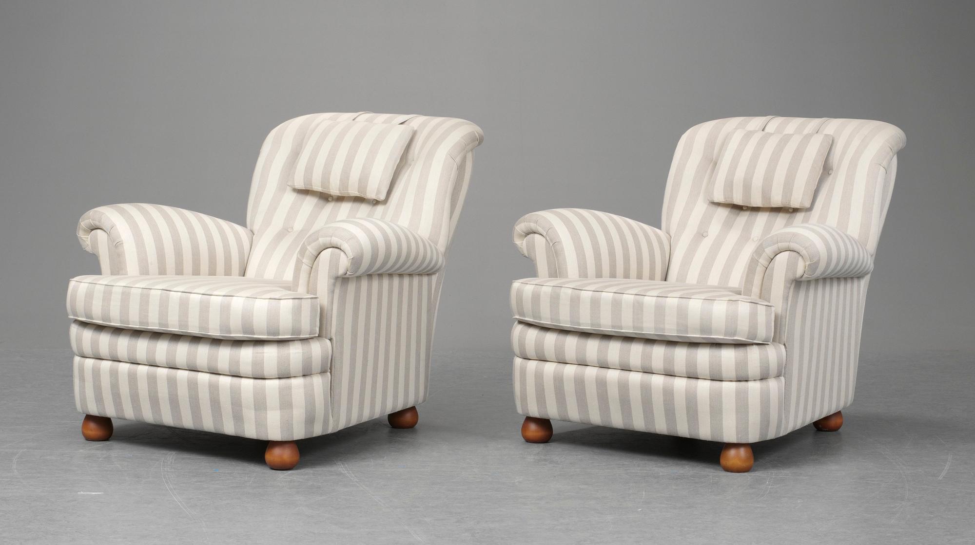 A pair of Josef Frank easy chairs, Firma Svenskt Tenn, model 336.