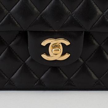 Black Double flap handbag by Chanel, 2005-2006.