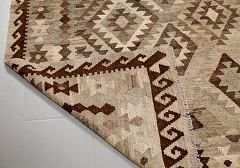 A kelim rug, ca 280 x 210 cm.