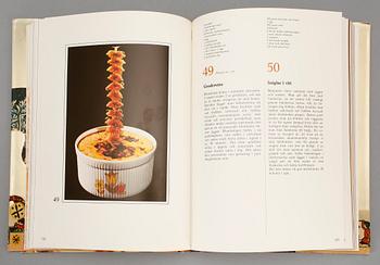 BOK, Salvador Dali, kokbok. Numr 2798/3000. "Dinéerna med Gala". Stureförlaget AB, Stockholm 1975.