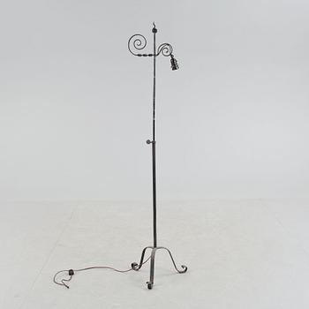 GOLVLAMPA, 1900-talets första hälft.