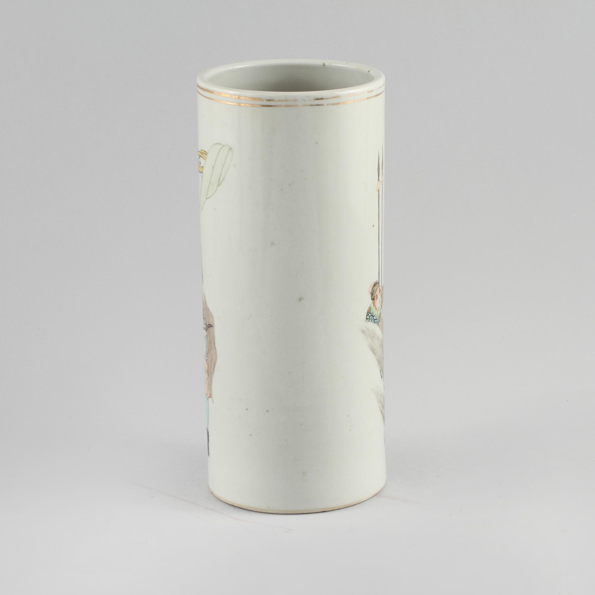 PENSELSTÄLL, porslin, Kina, 1900-tal.