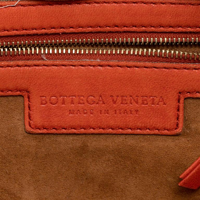 BOTTEGA VENETA, leather bag.