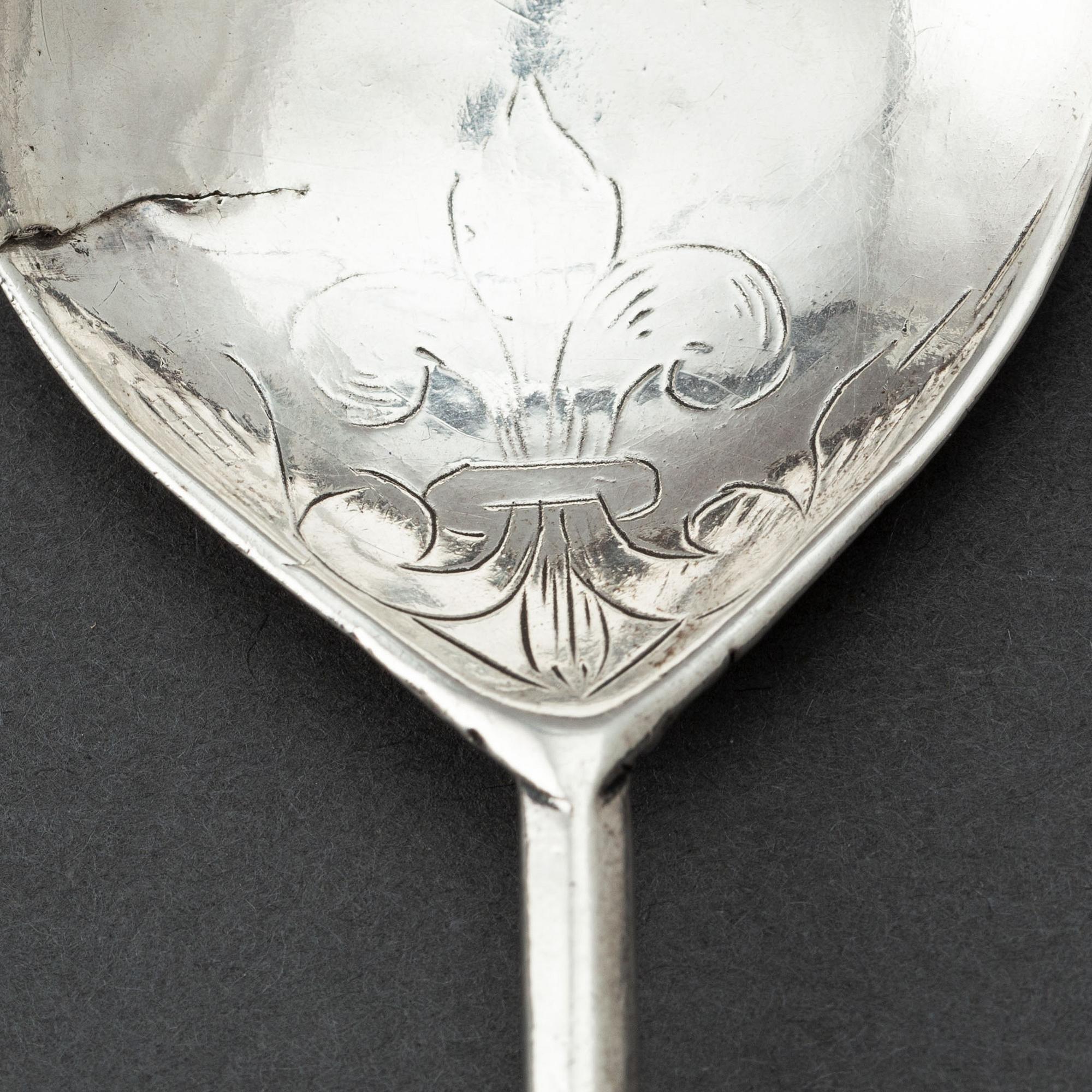 A 17th century silver spoon, possibly of Erich Olsen (Trondhjem 1656-1672).