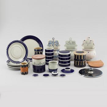 MARIANNE WESTMAN, parti keramik, 23 delar, stengods, Rörstrand, delvis signerade.